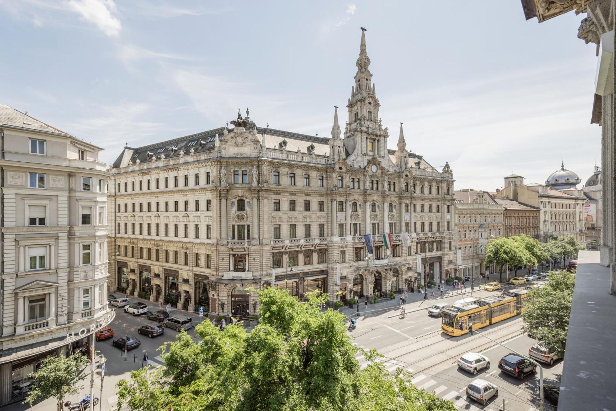 Casadeco Apt-stunning New York Cafe View Budapest