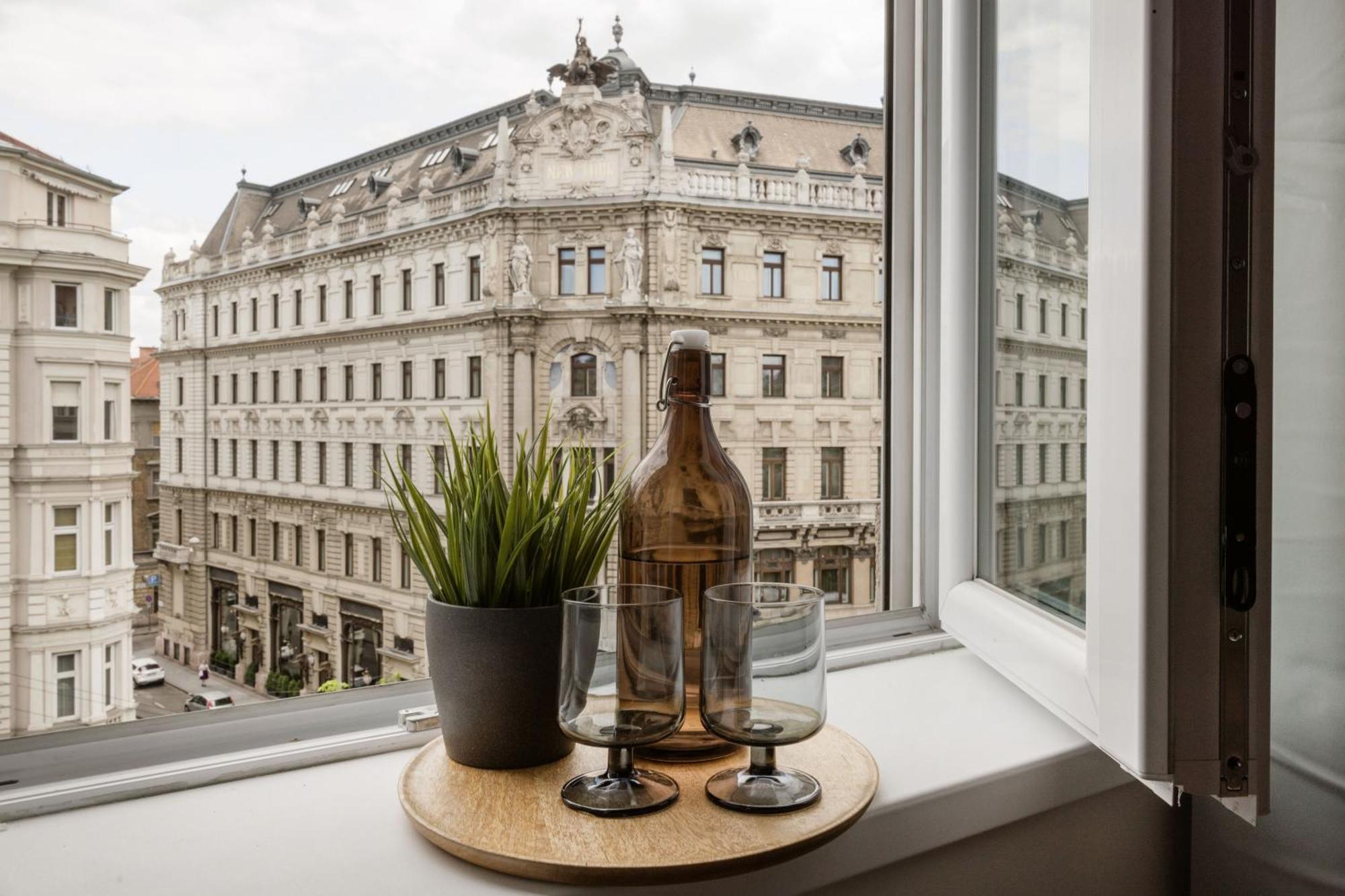 Casadeco Apt-stunning New York Cafe View Appartamento